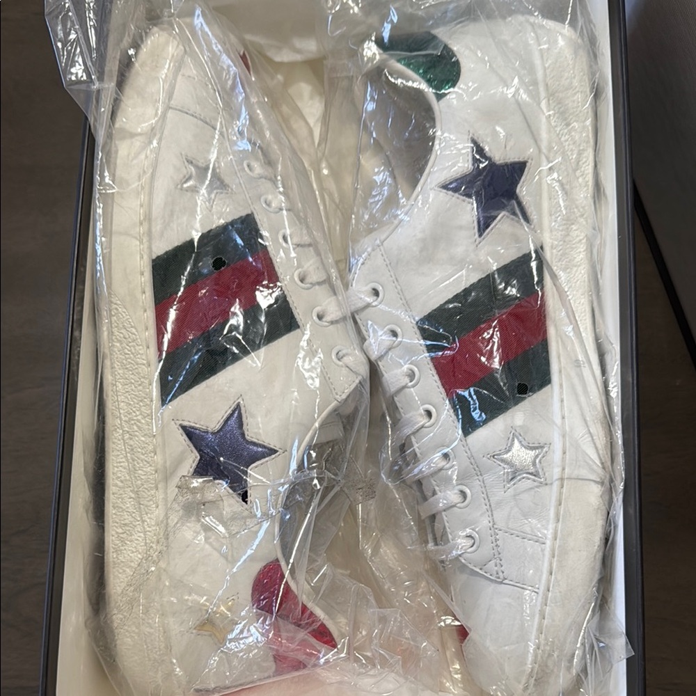 Gucci White Sneakers with Star and Stripe Design
